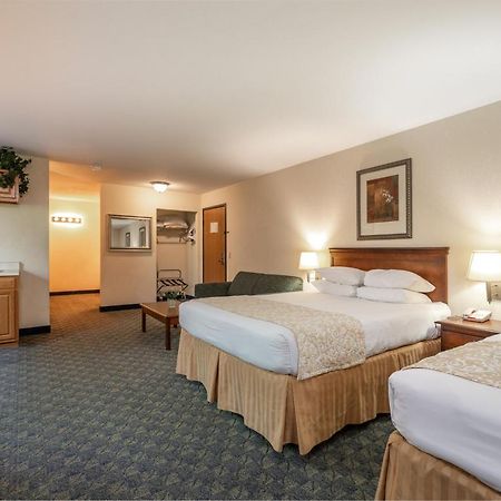 The BW Hotel Branson Esterno foto